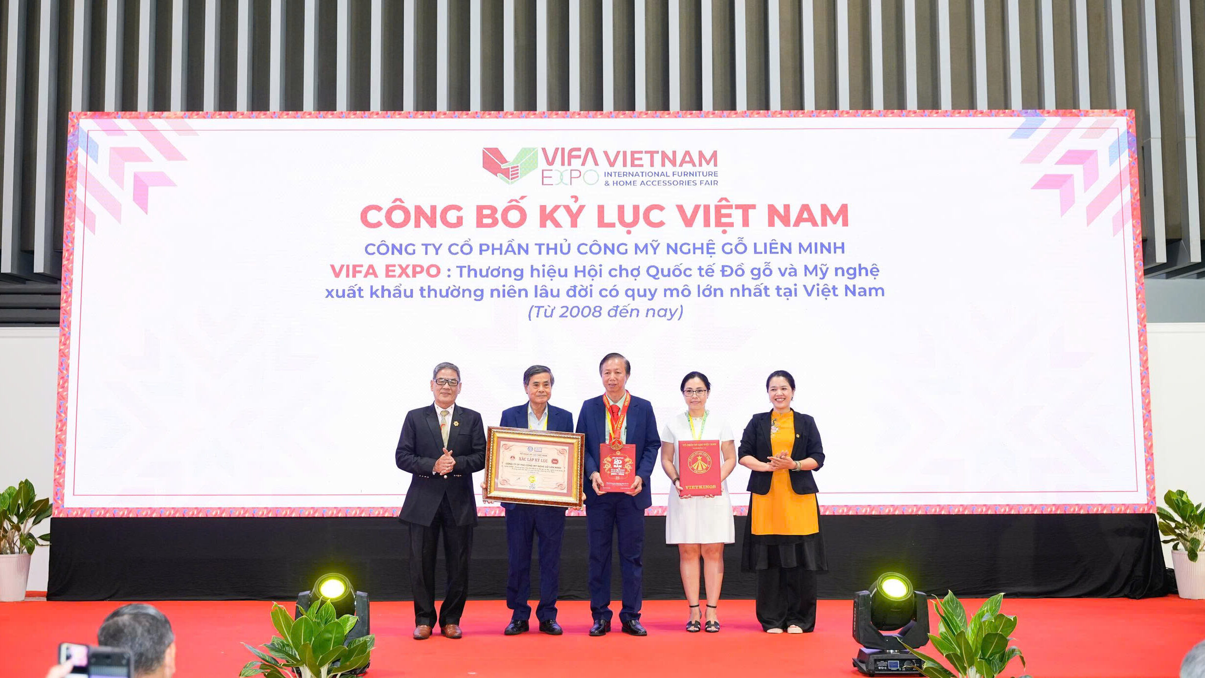 VIFA EXPO OFFICIALLY SETS A VIETNAM RECORD!
